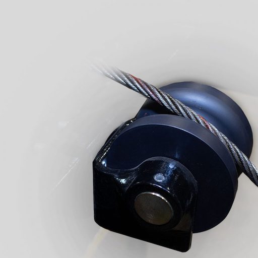 switch-n-go-poly-roller-black-cable